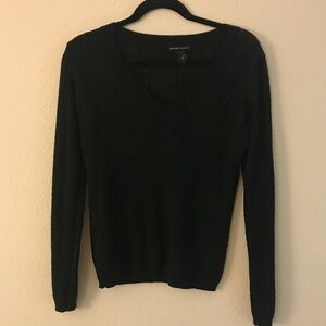 *** New York and Company Pull Over Sweater